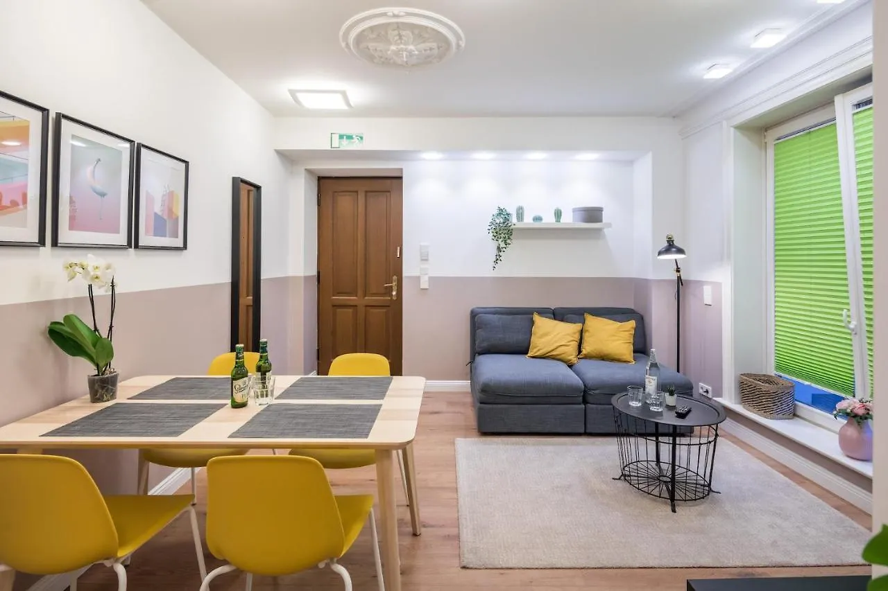 Stylish & Cosy Apartment Next To The U-Bahn ハンブルク